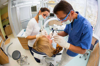 Что такое дентальная имплантация зубов? – фото 1