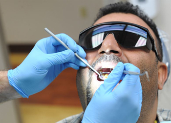 Сколько стоит протезирование зубов? – фото 2