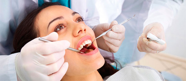 Лечение зубов при беременности в 3 триместре в стоматологии Медикастом